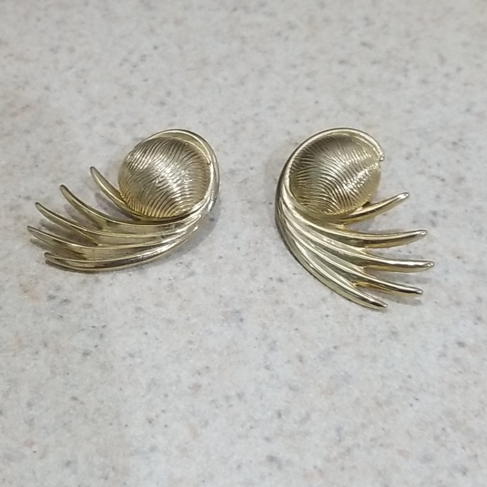 Cora gold vintage clip on earring